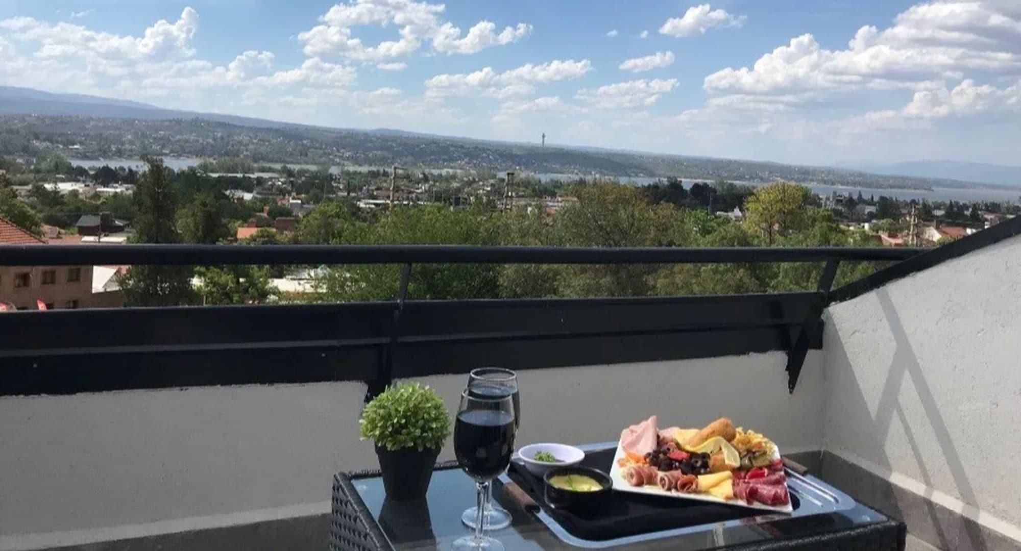 Pinares Panorama Suites, Spa & Convention Center Villa Carlos Paz Dış mekan fotoğraf