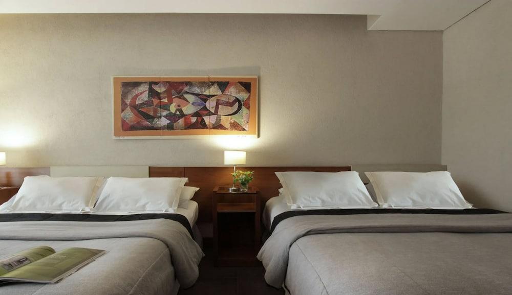 Pinares Panorama Suites, Spa & Convention Center Villa Carlos Paz Dış mekan fotoğraf