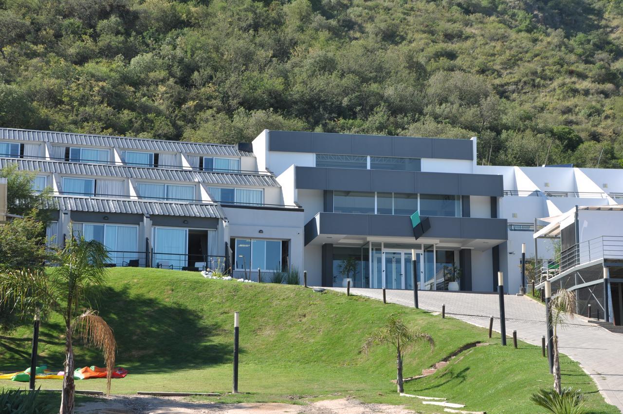 Pinares Panorama Suites, Spa & Convention Center Villa Carlos Paz Dış mekan fotoğraf